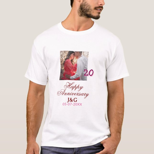Camiseta Cheers to 20 Years happy anniversary add photo dat (Frente)
