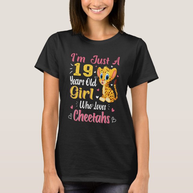 Camiseta Cheetah Apenas Uma Menina Que Ama Chita 19º Aniver (Frente)
