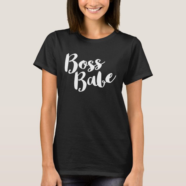 Camiseta Chefe Babe fofinha mulher poderosa poder menina so (Frente)