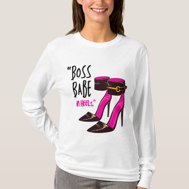 Camiseta chefe bebê de salto alto (Frente)