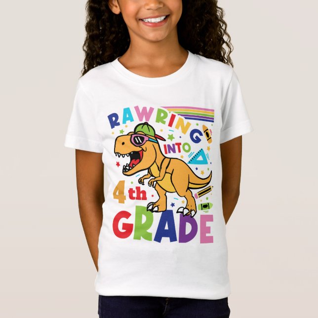 Camiseta Chegando ao 4º ano de volta às crianças da escola (Frente)