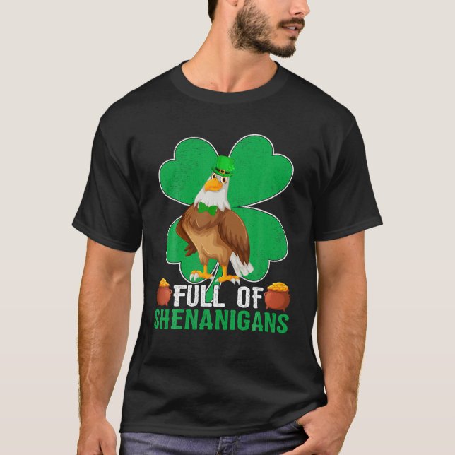 Camiseta Cheio De Shenanigans Shamrock Eagle Bird Rua Patri (Frente)