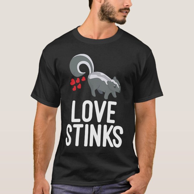 Camiseta Cheiros de Amor de Dia de os namorados Skunk (Frente)