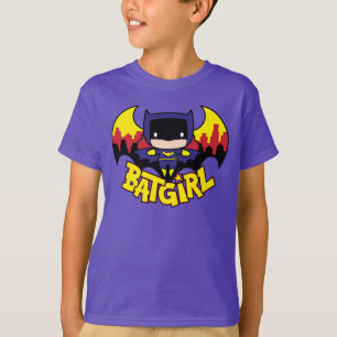 Camiseta Chibi Batgirl com o Skyline & logotipo Gotham