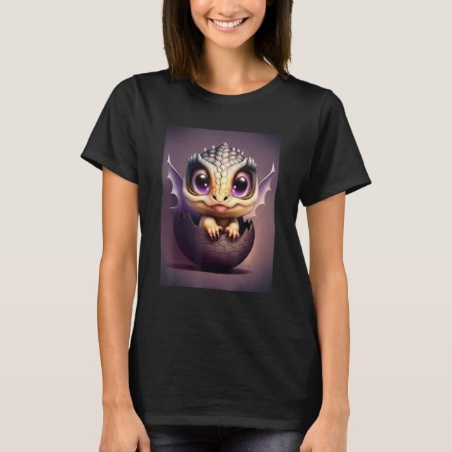 Camiseta Chibi Dragon Baby Hatching from A Dragon Egg Magi (Frente)
