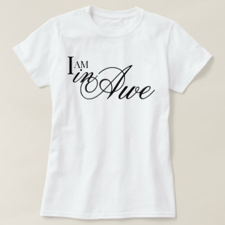 Camiseta Chic script EU ESTOU em Admiracão estética afirmaç