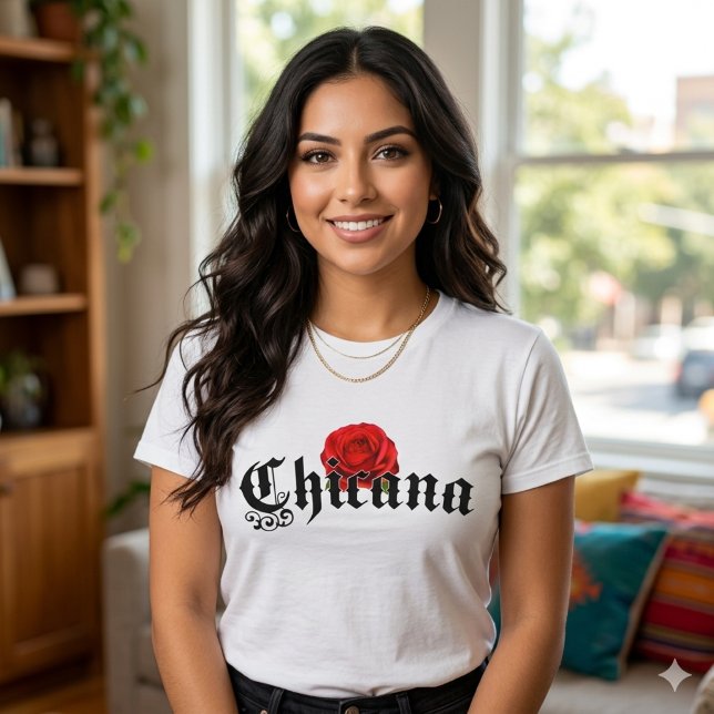 Camiseta Chicana Rosa Vermelha (Chicana Red Rose T-shirt)