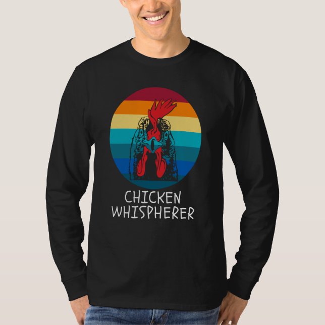 Camiseta Chicken Whisperer with Retro Sunset Backyard Chick (Frente)