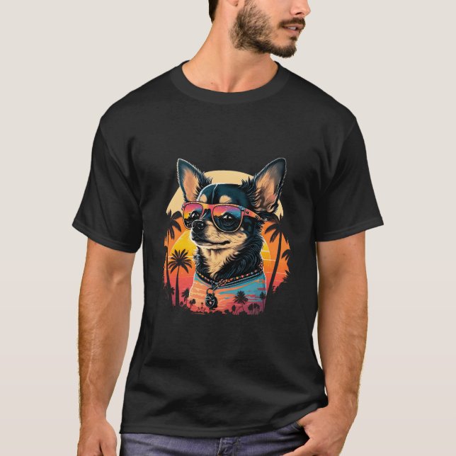 Camiseta Chihuahua With Sunglasses And S (Frente)