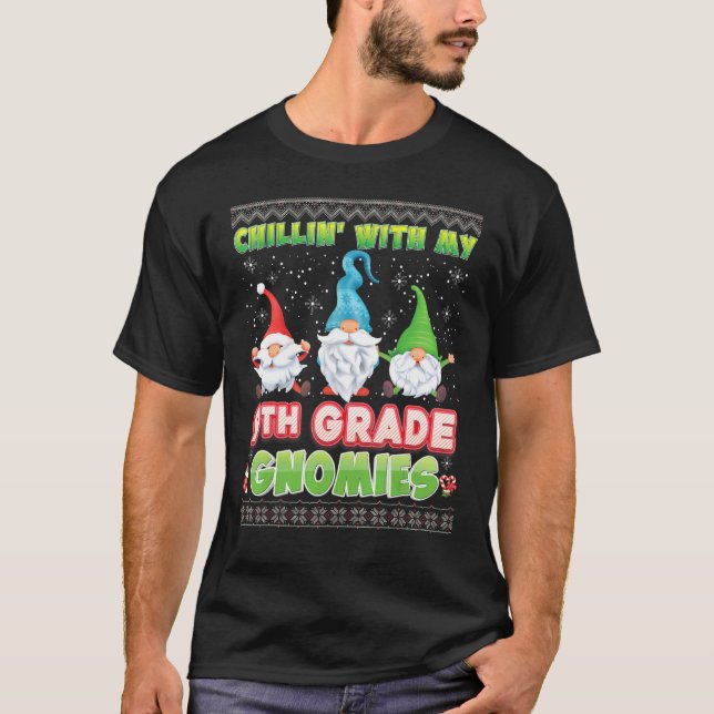 Camiseta Chillin Com Meu 9º Grau Gnomos Feios (Frente)
