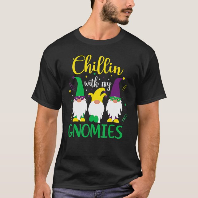 Camiseta Chillin Com Meus Gnomies Gnomies Gnomo Mardi Gras  (Frente)