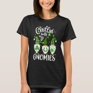 Camiseta Chillin Com Minha Gnomies Irlandesa Beer Shamrock 