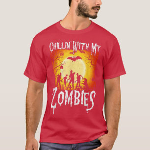 Camiseta Chilling' Com Meus Zombies Halloween Roupa Funny