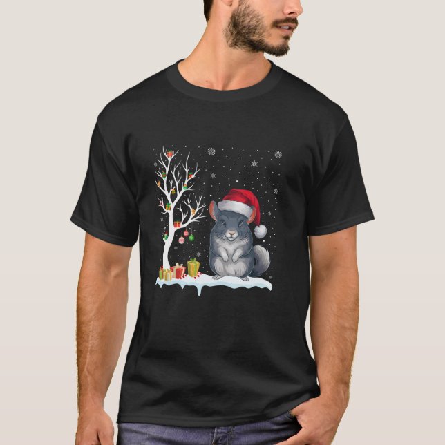 Camiseta Chinchilla Santa Hat Árvore Festiva Natal (Frente)