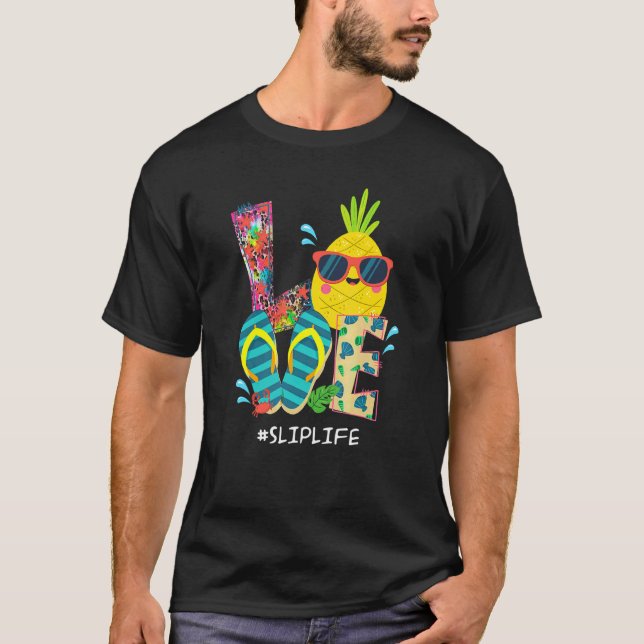 Camiseta Chinelos de Praia Abacaxi Férias de Verão Love Sl (Frente)