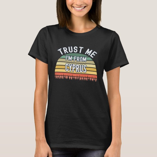 Camiseta Chipre Confie em mim (Frente)