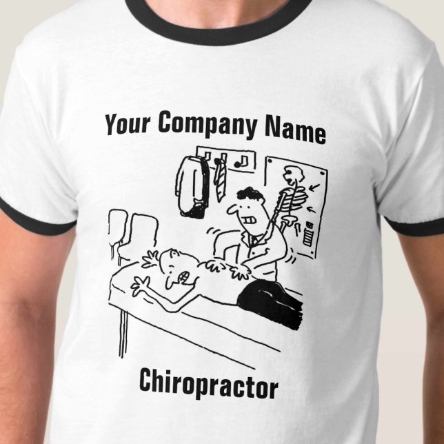 Camiseta Chiropractor está Tratando um Cartoon Engraçado do (Criador carregado)