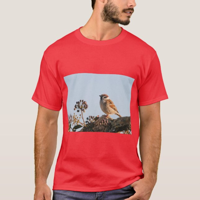 Camiseta Chirpy Sparrow Bird Tee (Frente)