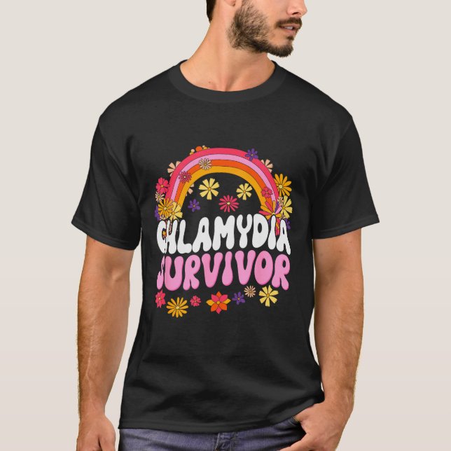 Camiseta Chlamydia Survivor Funny Graphic  (Frente)