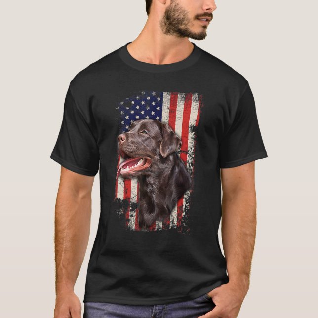 Camiseta Chocolate Labrador Labs Patriótico Bandeira Americ (Frente)
