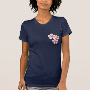 Camiseta Chovendo as flores de cereja
