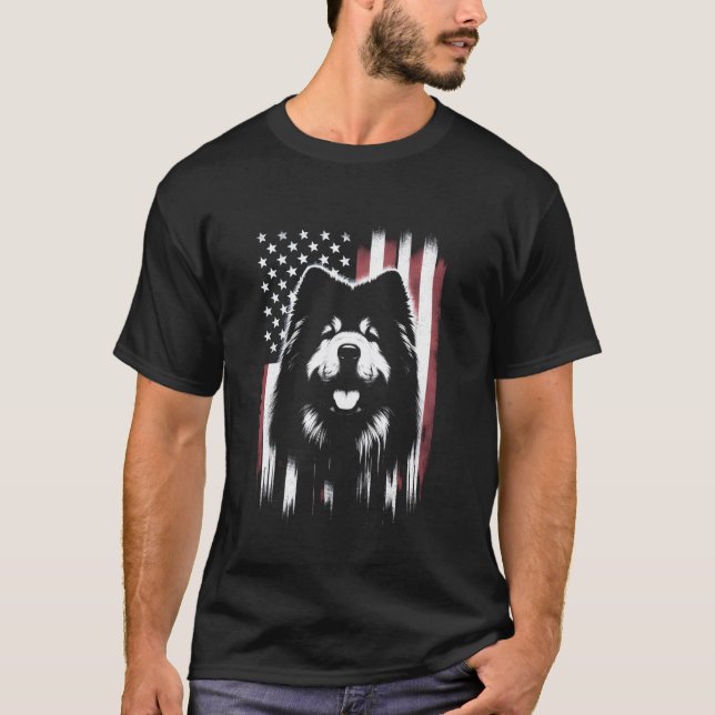 Camiseta Chow Chow American Flag - Patriótico USA Dog Lover (Frente)