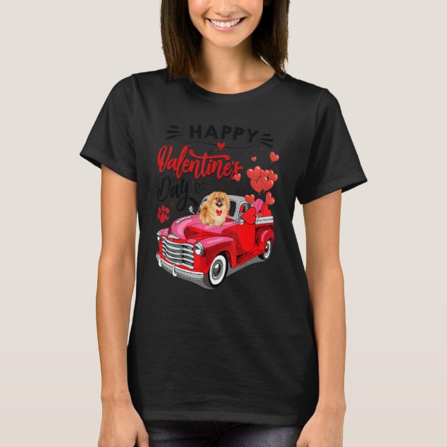 Camiseta Chow Chow Heart Red Truck Happy Valentine Day Dog (Frente)