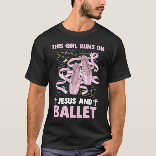 Camiseta Christian Ballerina This Girl Runs On Jesus And Ba (Frente)