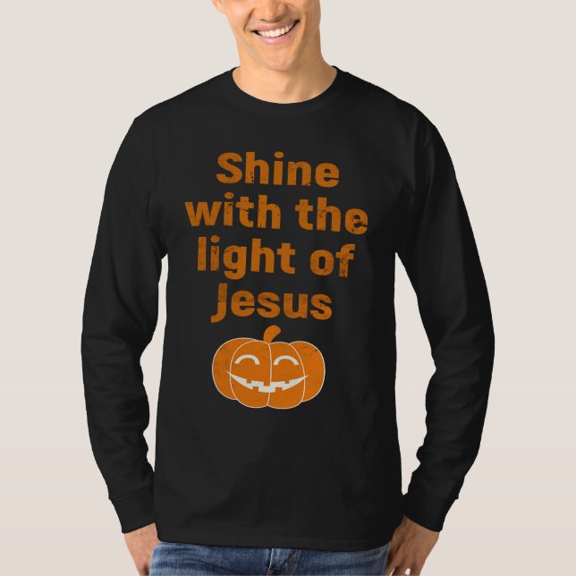 Camiseta Christian Halloween  Shine With The Light Of Jesus (Frente)