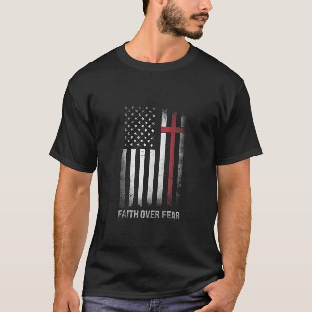 Camiseta Christian US USA Flag American Christ Faith Over F (Frente)