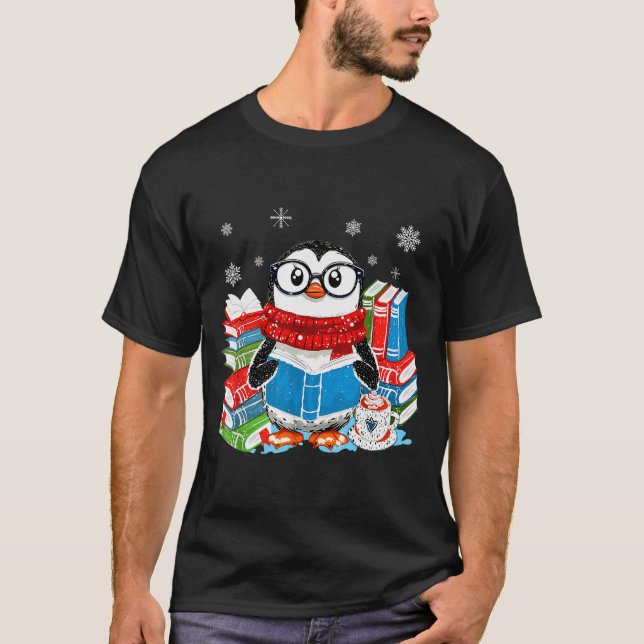 Camiseta Christmas A Penguin Reading Book Snowflake Cocoa H (Frente)