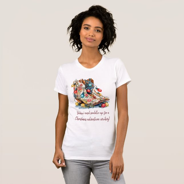 Camiseta Christmas Cowboy Boots - Yeehaw and Saddle Up for  (Frente Completa)