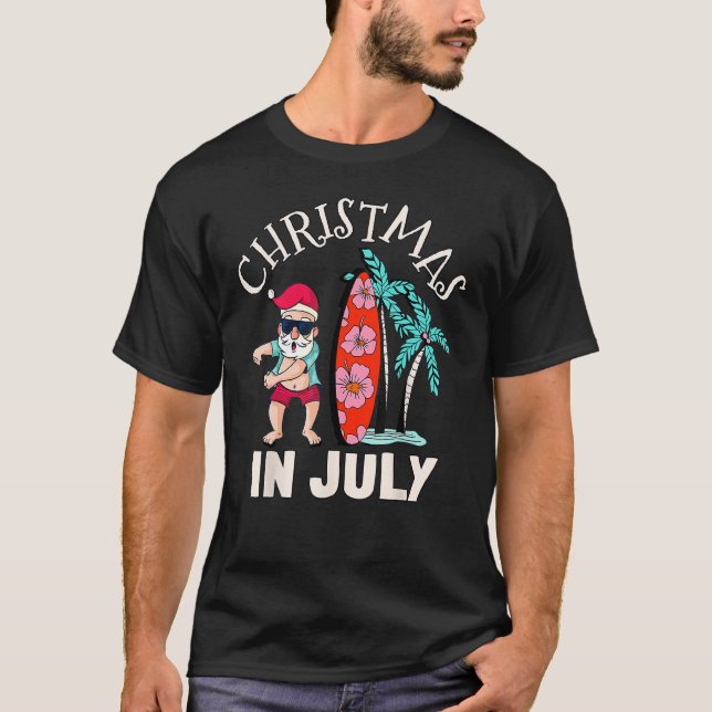 Camiseta Christmas In July T Shirt Funny Santa Summer Beach (Frente)