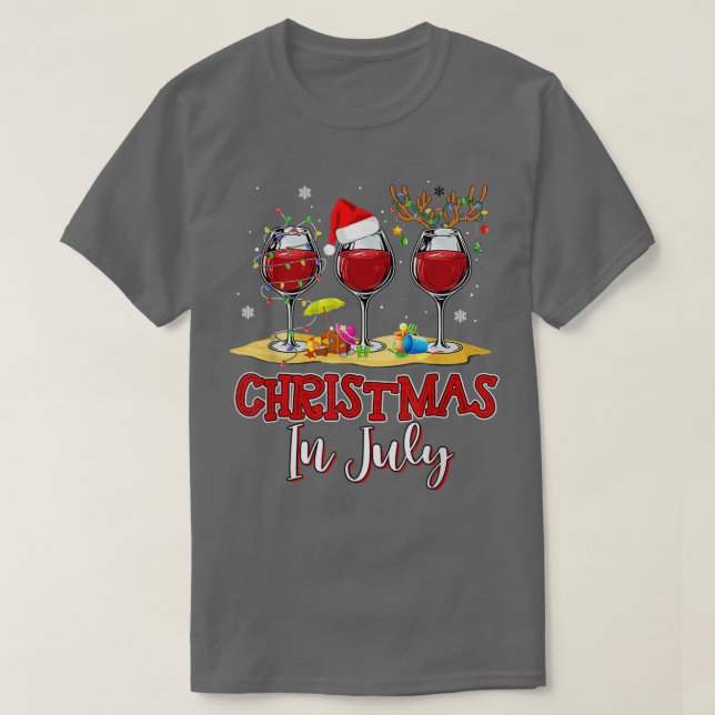 Camiseta Christmas in July Three Glass Of Red Wine Summer 2 (Frente do Design)