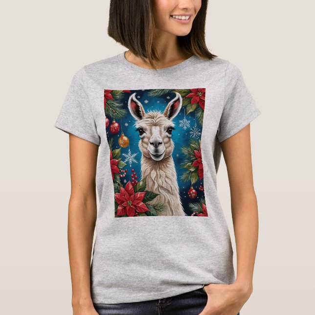 Camiseta Christmas Lama With Poinsettias & Ornaments (Frente)