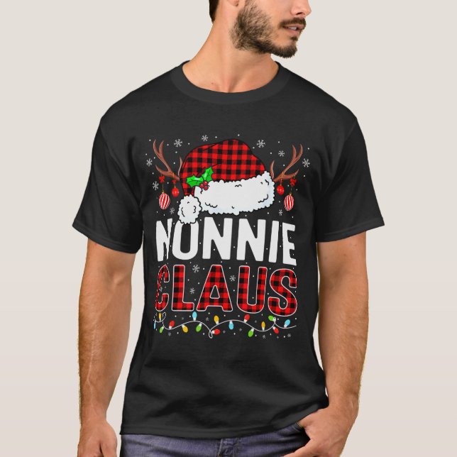 Camiseta Christmas Lights Nonnie Claus Family Matching Xmas (Frente)
