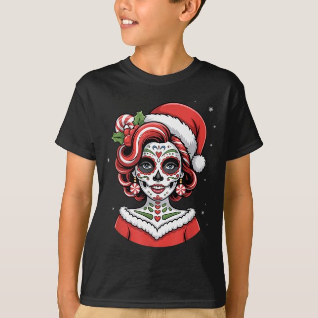 Camiseta Christmas Sugar Skull Art Woman Santa Hat Festive  (Frente)