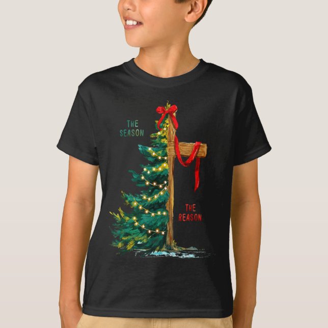 Camiseta Christmas Tree The Season Jesus Cross The Reason  (Frente)