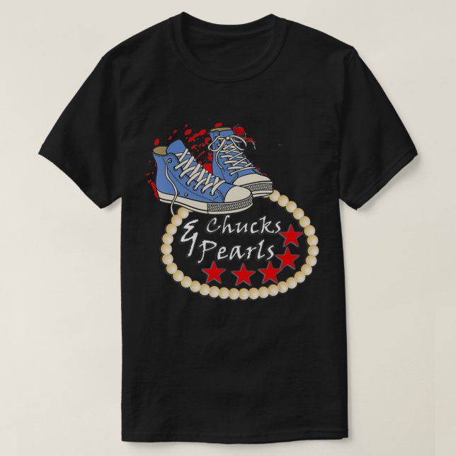 Camiseta Chucks & Pearls Kamala, Mulheres Conversas, Mulher (Frente do Design)