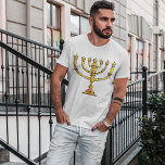 Camiseta Church Menorah<br><div class="desc">Apresentando nossa impressionante imagem de uma menorah da igreja! Esta bela design capta a essência da tradição e espiritualidade, fazer-a uma maravilhosa adição a qualquer produto Zazzle. Apresentando uma elegante silhueta de uma menorah, com um fundo inspirado na igreja, essa design gráfica combina perfeitamente dois aspectos importantes da fé. Os...</div>