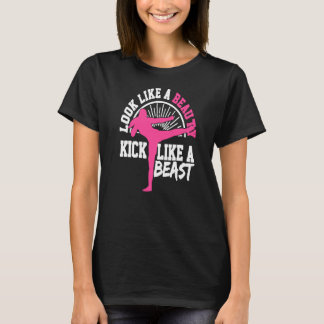 Camiseta Chutar Como Uma Besta