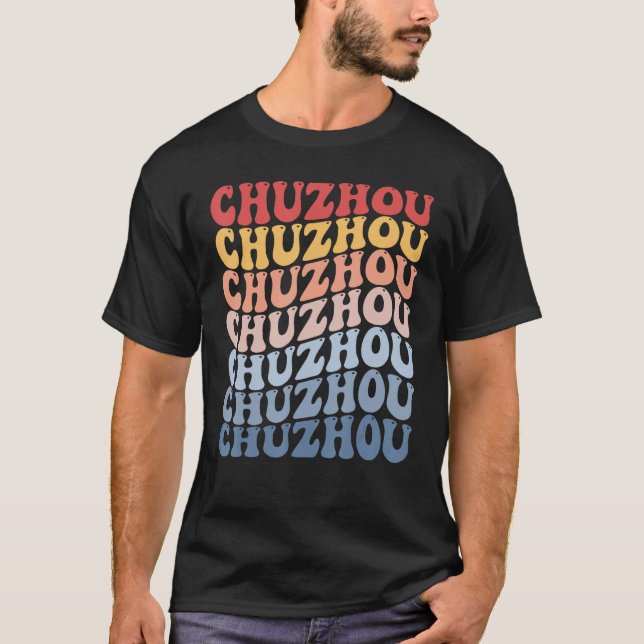 Camiseta Chuzhou City Groovy Retro (Frente)