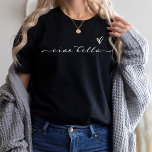Camiseta Ciao Bella | Script Moderno Italiano com Coração<br><div class="desc">Olá,  linda! Esta camisa preta de língua italiana vai adicionar na moda a qualquer das suas roupas. A tipografia moderna,  elegante,  de guião branca aparece com um coração desenhado à mão,  para uma camisa que será perfeitamente compreendida na Itália ou em qualquer lugar que os seus viagens vos levem!</div>