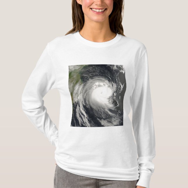 Camiseta Ciclo tropical Favio se aproximando de Moçambique (Frente)