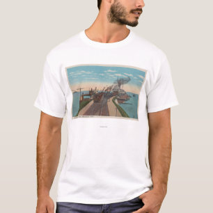 Camiseta Cidade de Mackinaw, MI - vista de docas de balsa