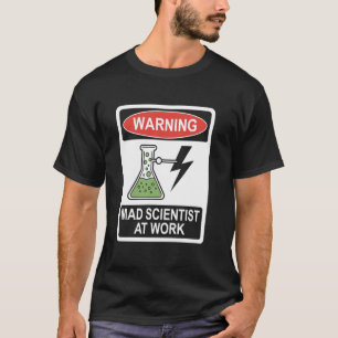 Camiseta Cientista Louco No Trabalho Experiências De Labora