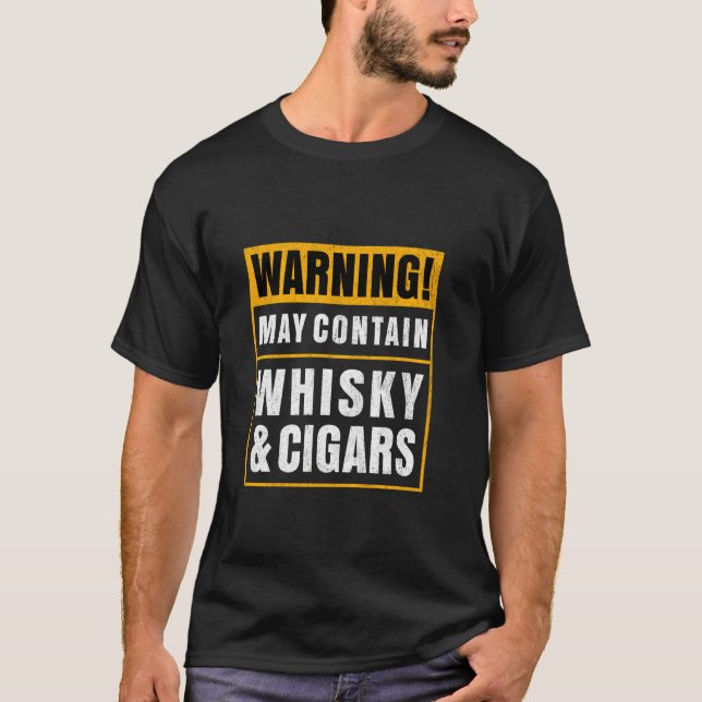 Camiseta Cigarro Fumante Charuto Engraçado Uísque (Frente)