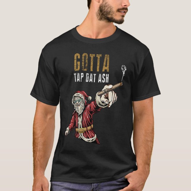 Camiseta Cigarros Tem Que Tocar O Cigarro Ash E Fumar (Frente)