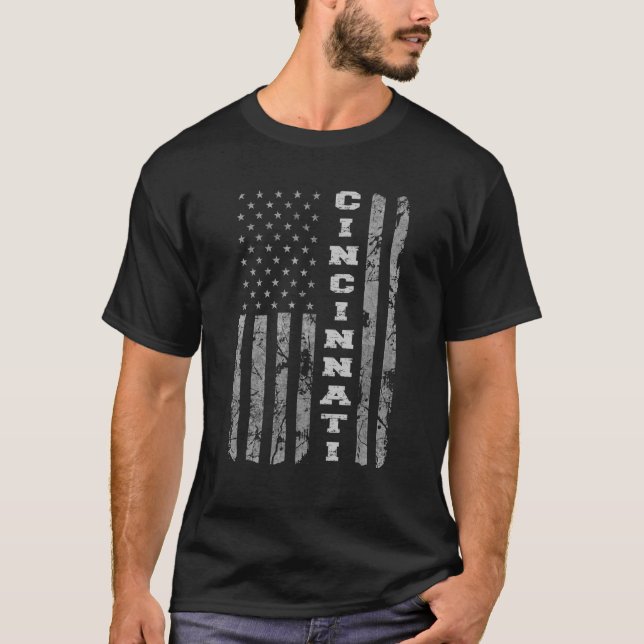 Camiseta Cincinnati Ohio American Flag (Frente)