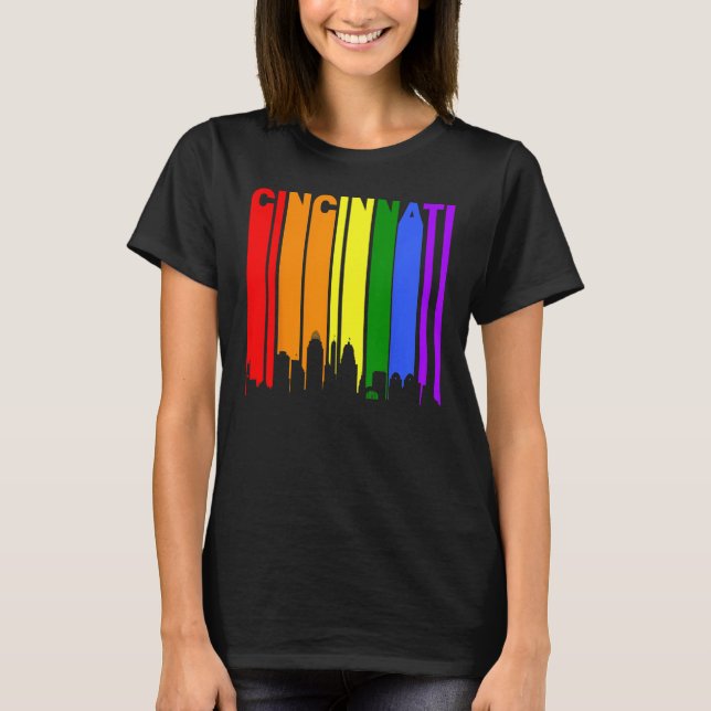 Camiseta Cincinnati Ohio LGBTQ Gay Pride Rainbow Skyline (Frente)